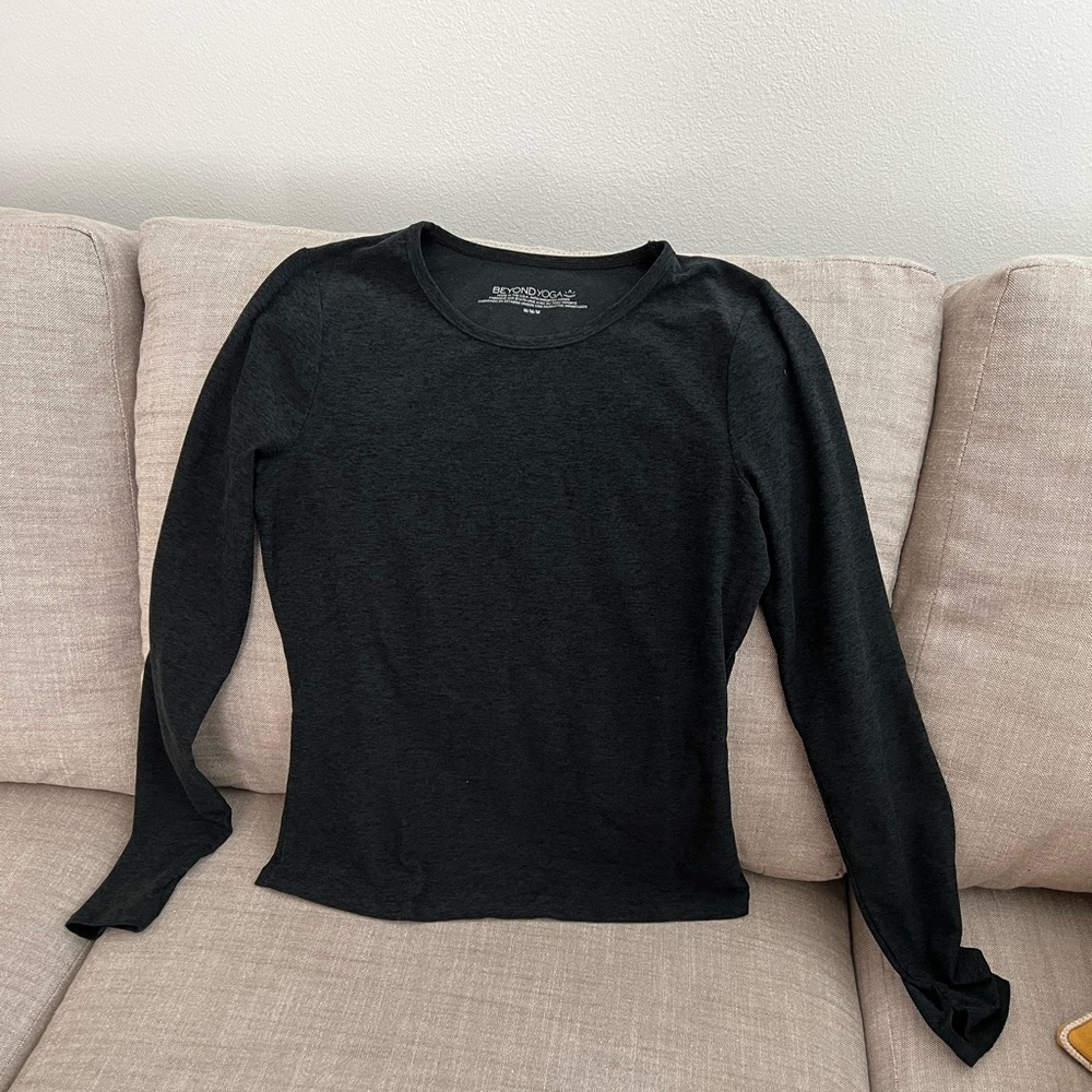 Long sleeve navy blue beyond yoga